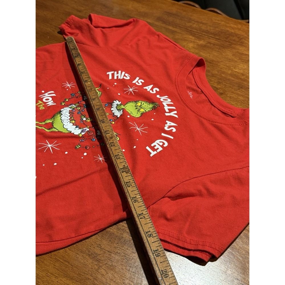The Grinch How the Grinch Stole Christmas Red Graphic T Shirt Womens Small - Picture 5 of 8